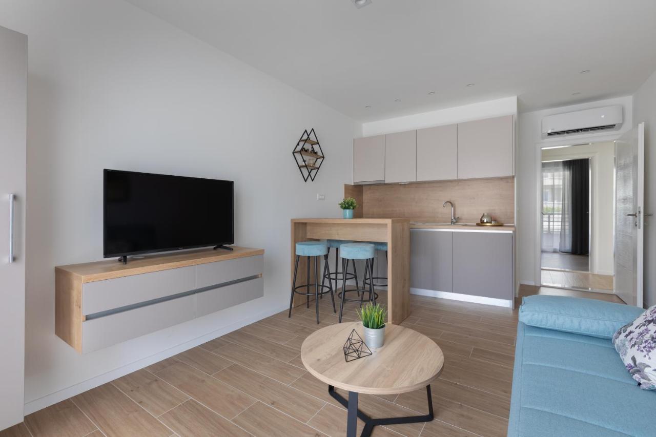 Ivmalu Apartments Tučepi Eksteriør bilde
