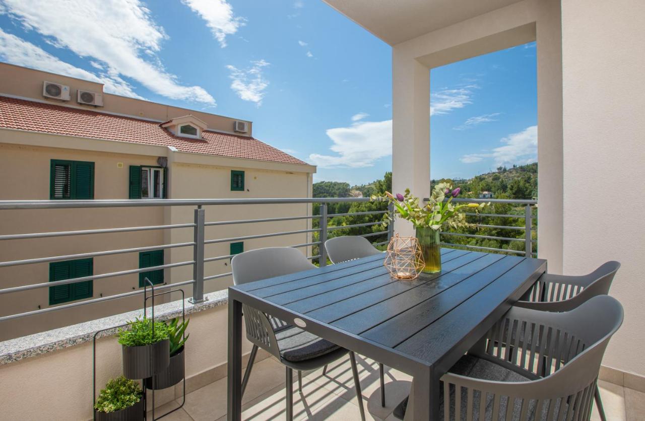 Ivmalu Apartments Tučepi Eksteriør bilde
